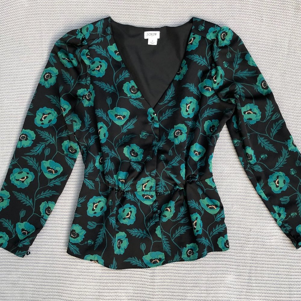 GORGEOUS J. CREW Peplum Fitted Top